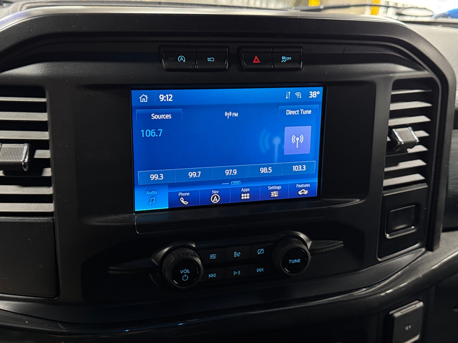 Thumbnail: 2021 Ford Econoline - 4