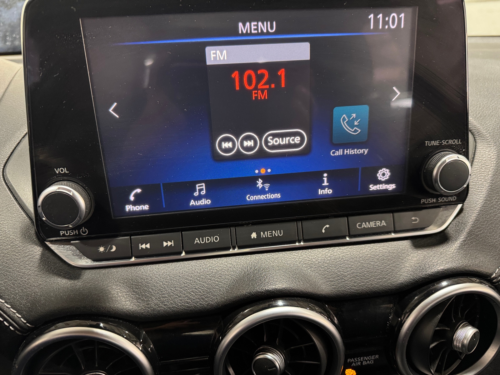 Thumbnail: 2021 Nissan Sentra - 4