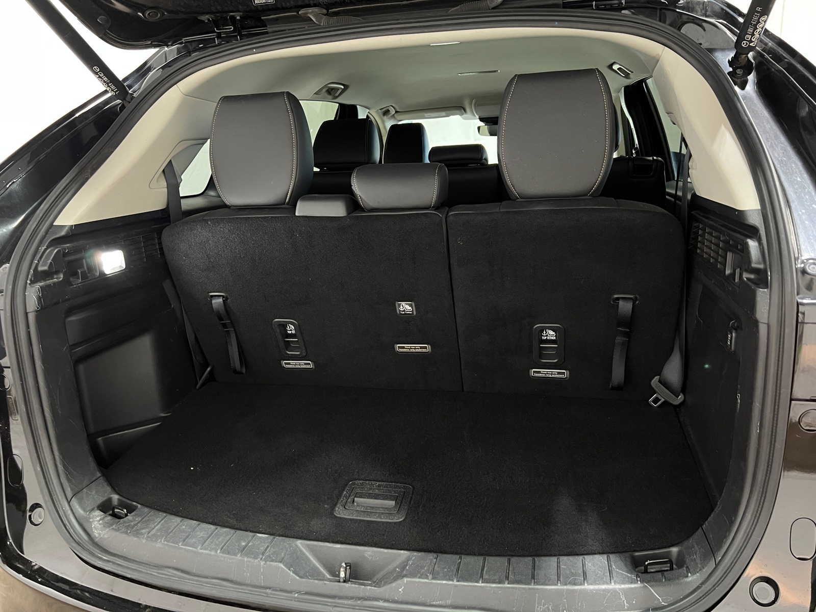 Thumbnail: 2024 Mazda CX-90 - 6