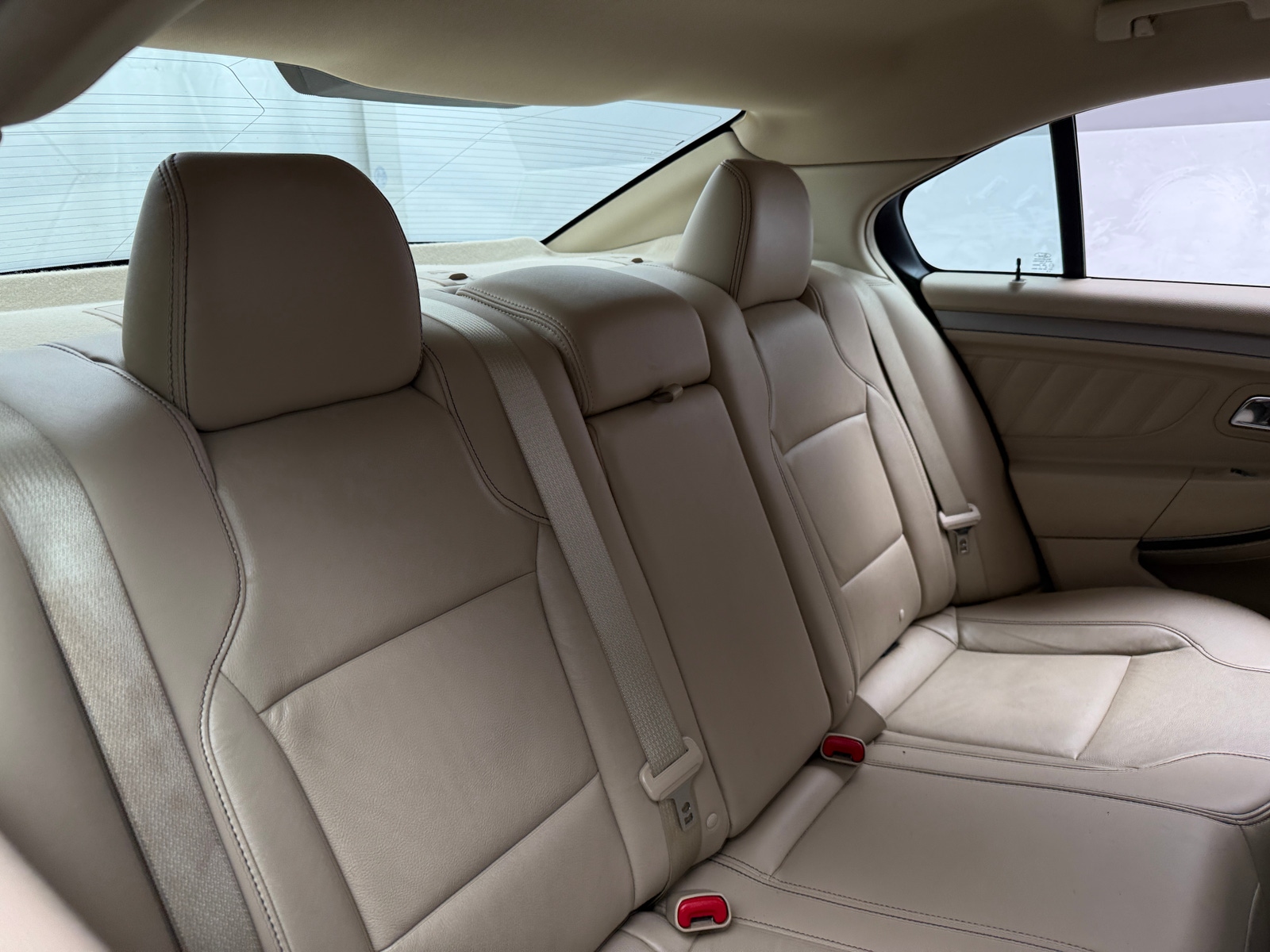 Thumbnail: 2015 Ford Taurus - 5