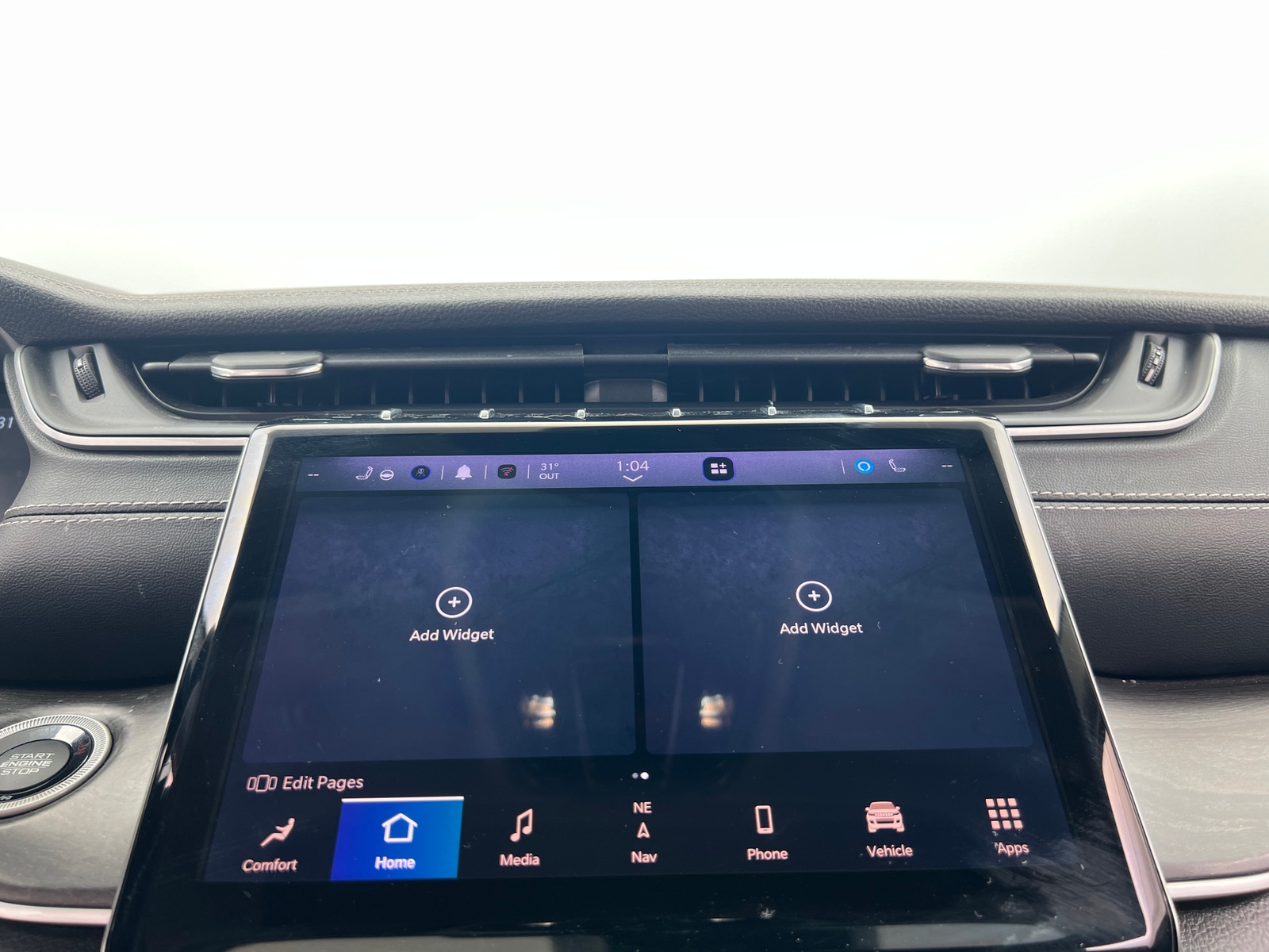 Thumbnail: 2023 Jeep Grand Cherokee - 3