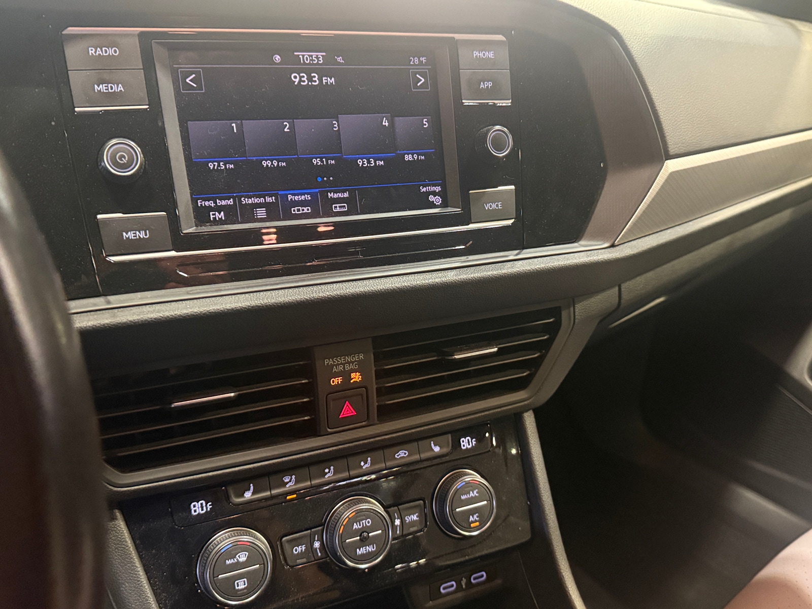 Thumbnail: 2021 Volkswagen Jetta - 3