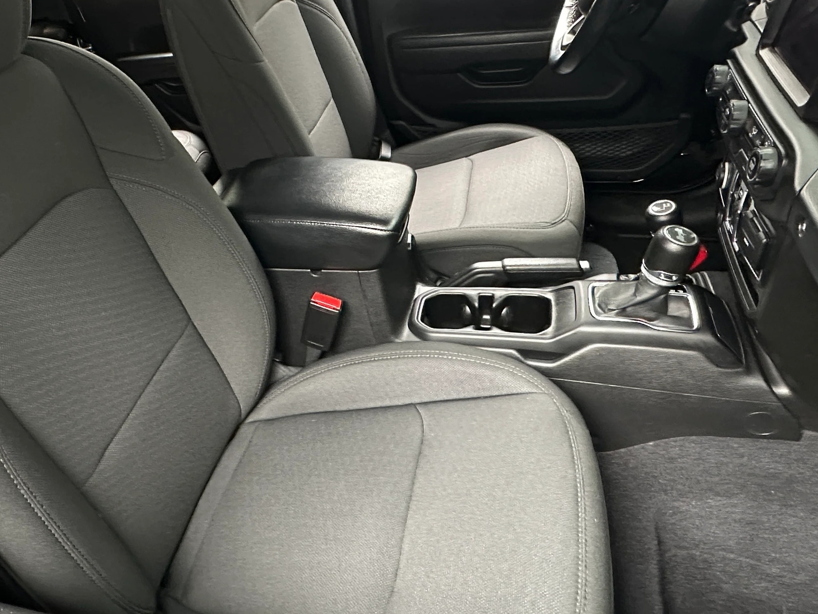 Thumbnail: 2022 Jeep Wrangler - 2