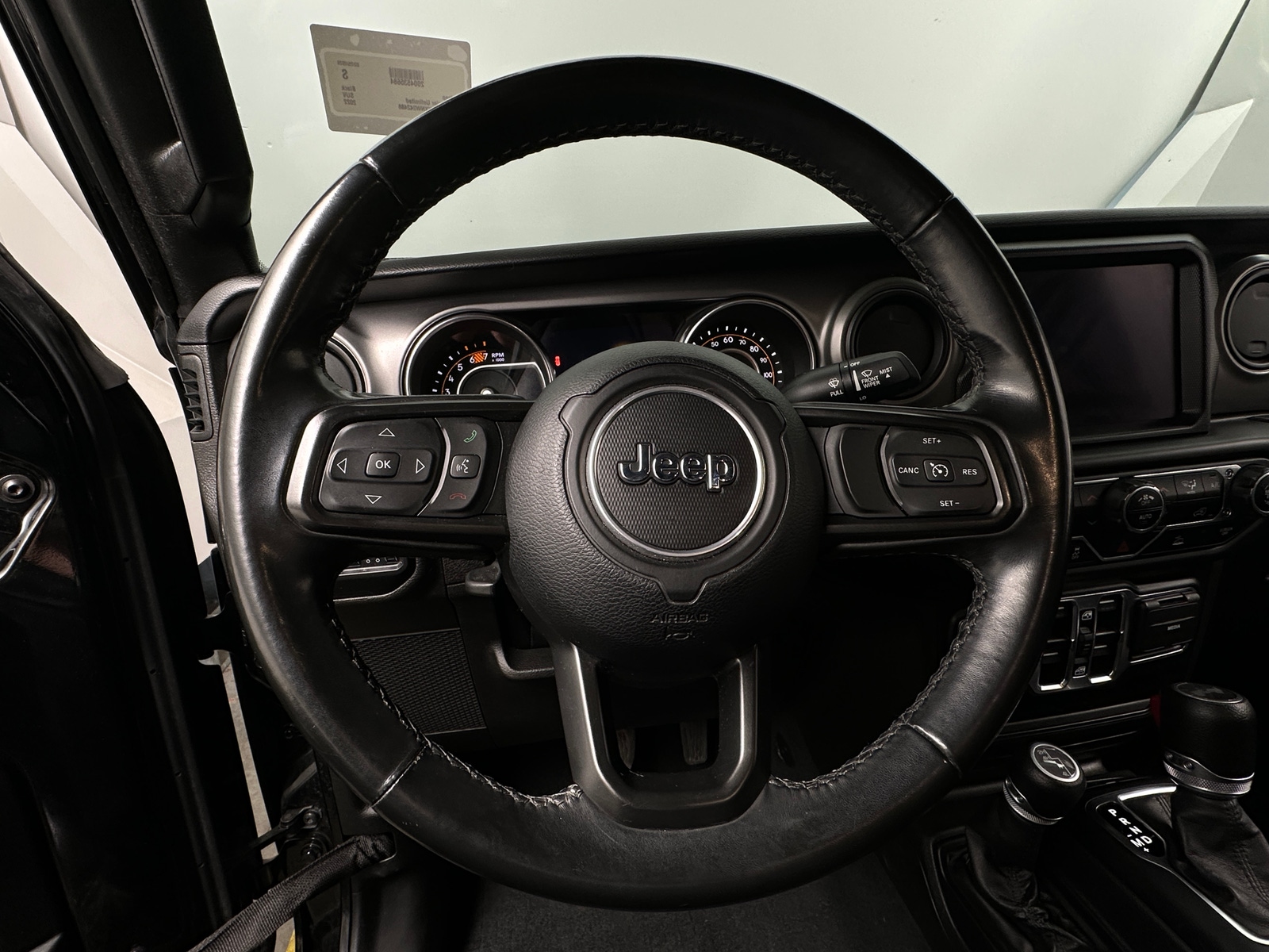 Thumbnail: 2022 Jeep Wrangler - 5