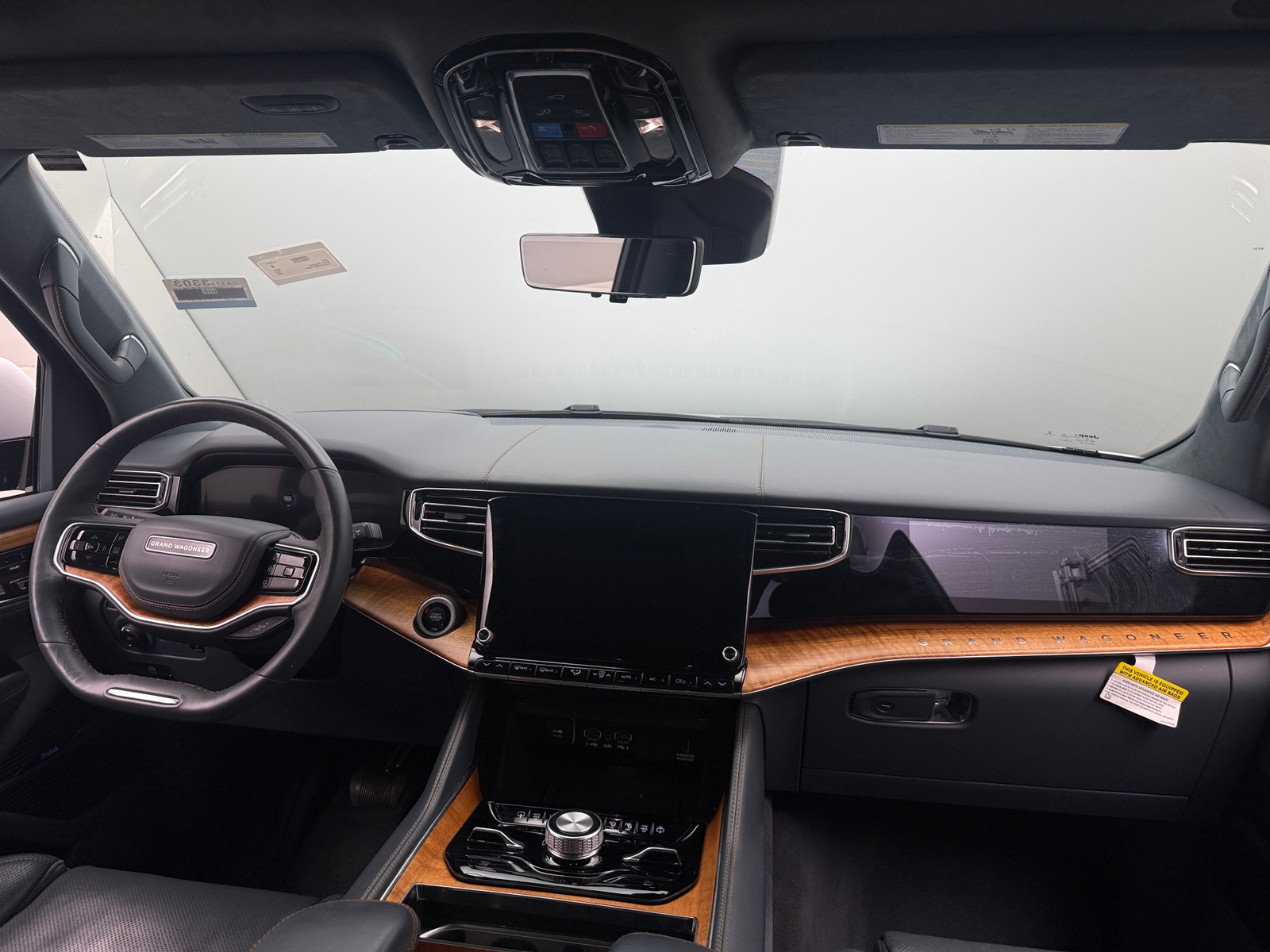 Thumbnail: 2022 Jeep Grand Wagoneer - 2