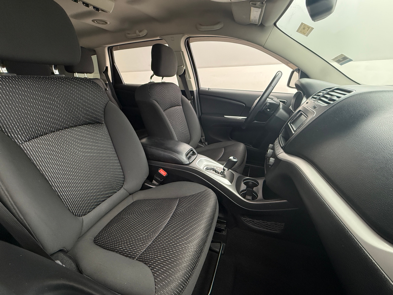 Thumbnail: 2017 Dodge Journey - 2