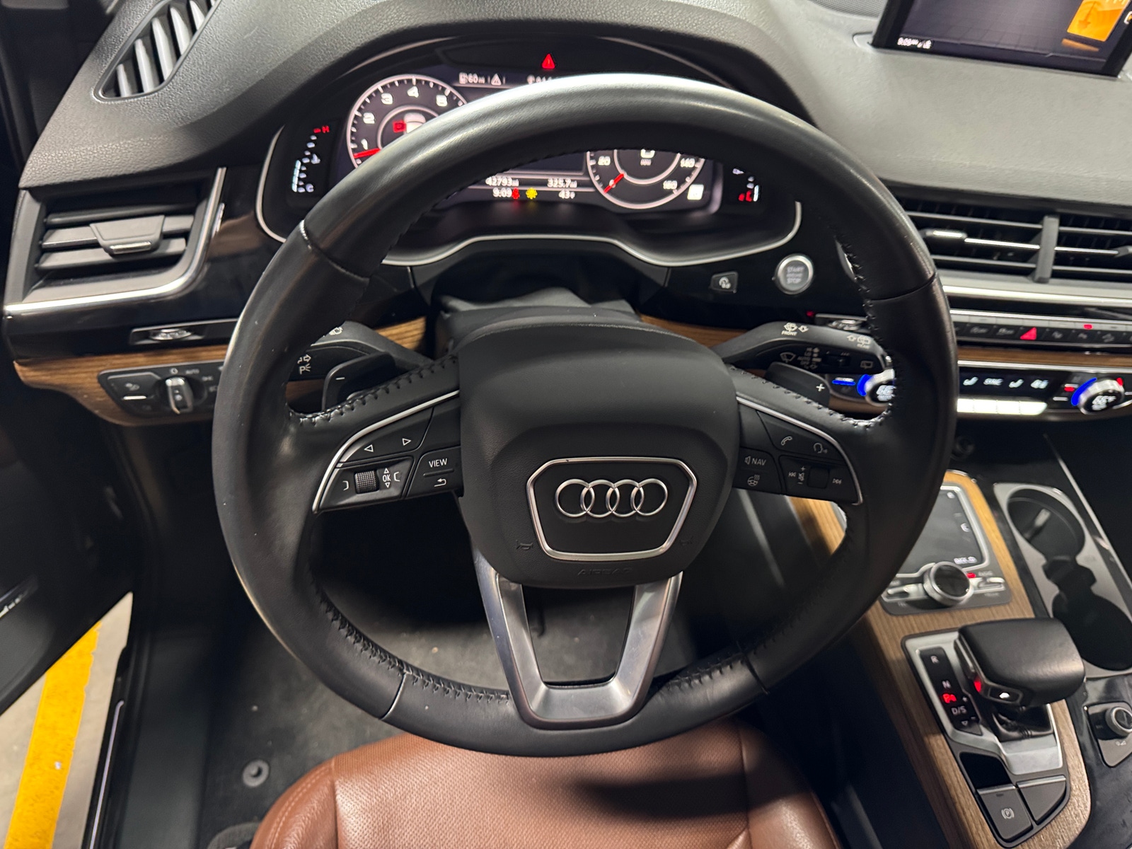 Thumbnail: 2019 Audi Q7 - 4