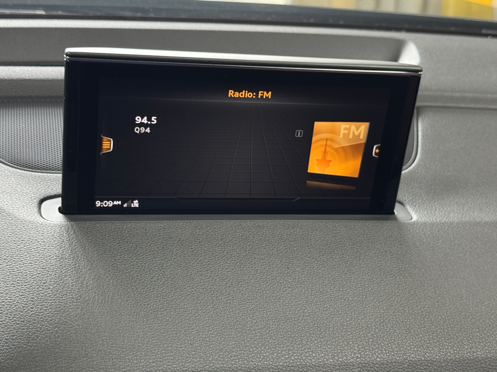 Thumbnail: 2019 Audi Q7 - 3