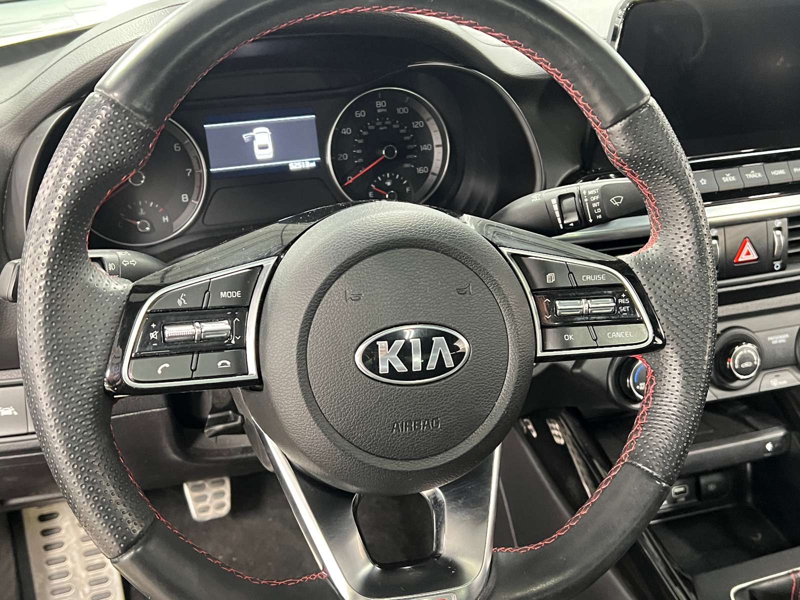 Thumbnail: 2021 Kia Forte - 4