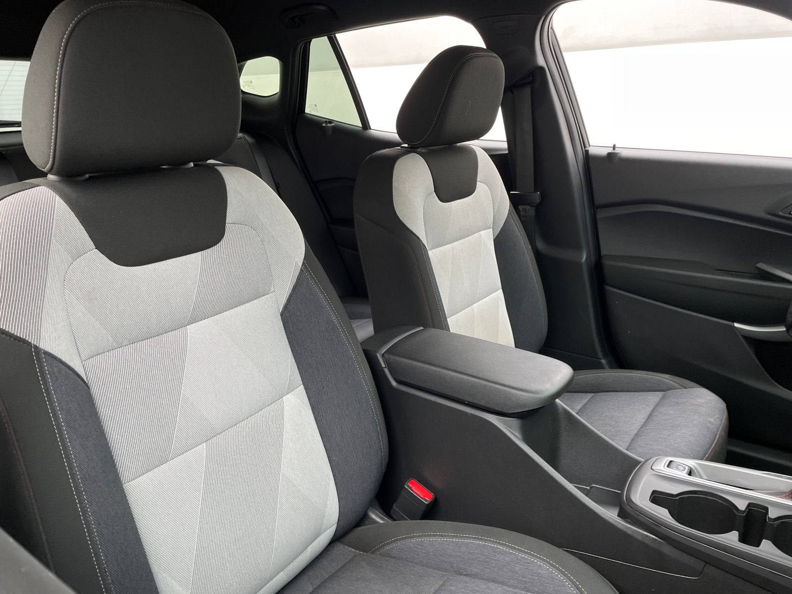 Thumbnail: 2024 Chevrolet Trax - 2