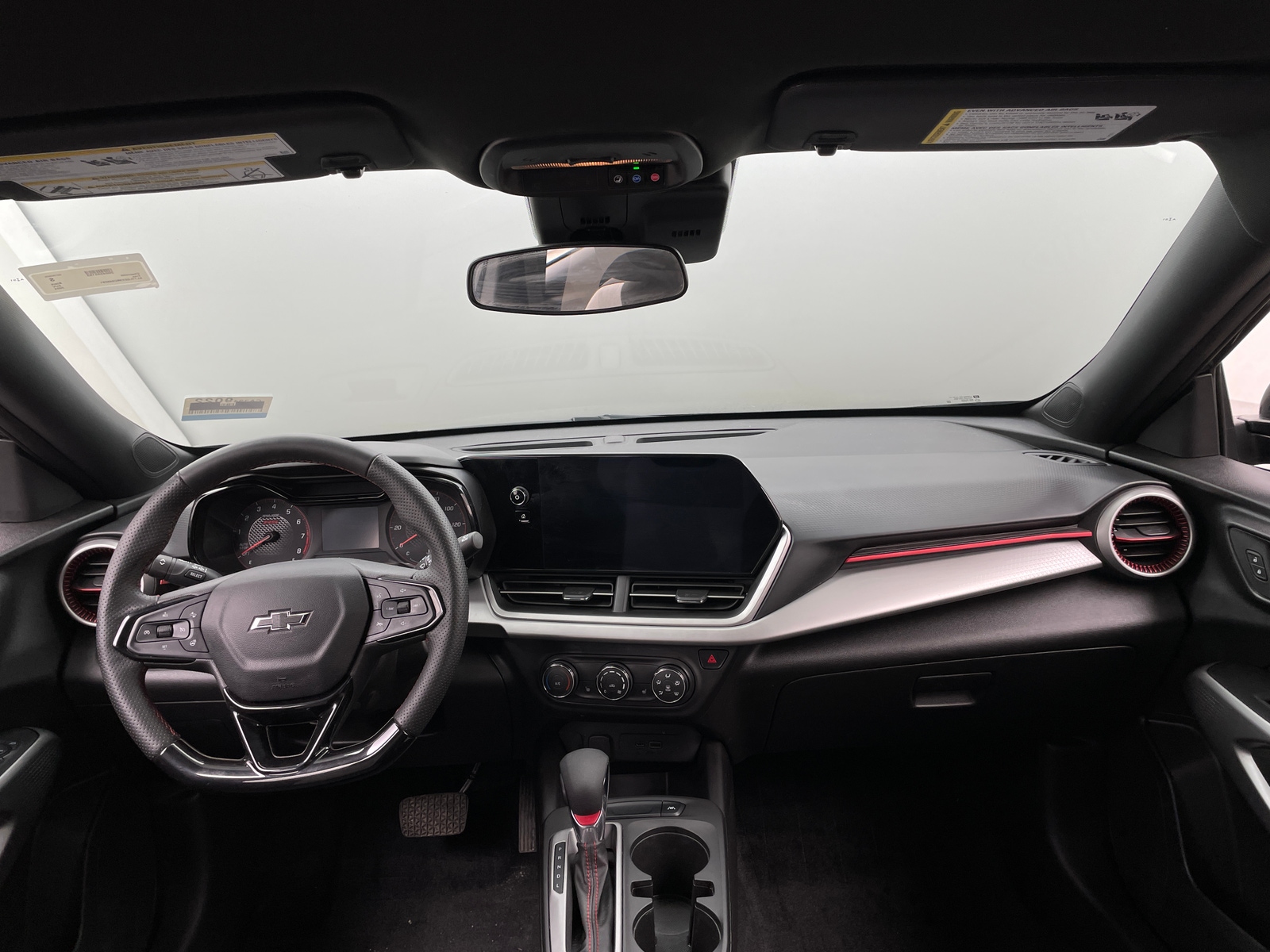 Thumbnail: 2024 Chevrolet Trax - 3