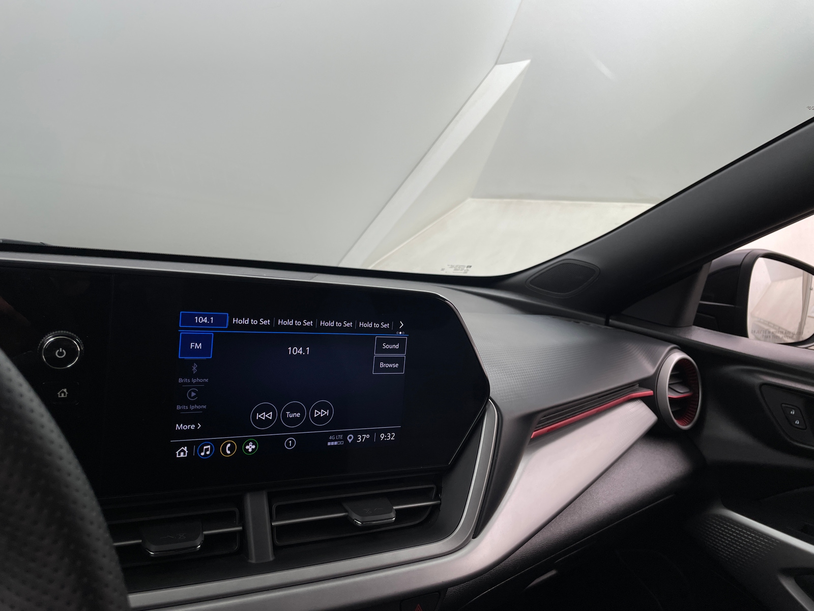 Thumbnail: 2024 Chevrolet Trax - 4