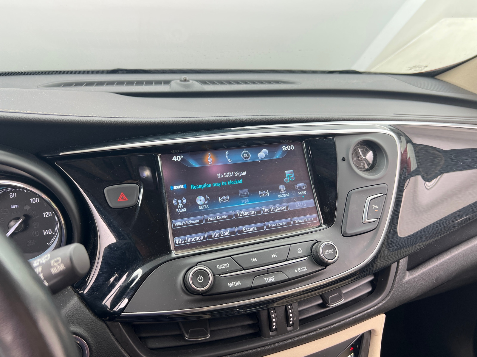 Thumbnail: 2017 Buick Envision - 3