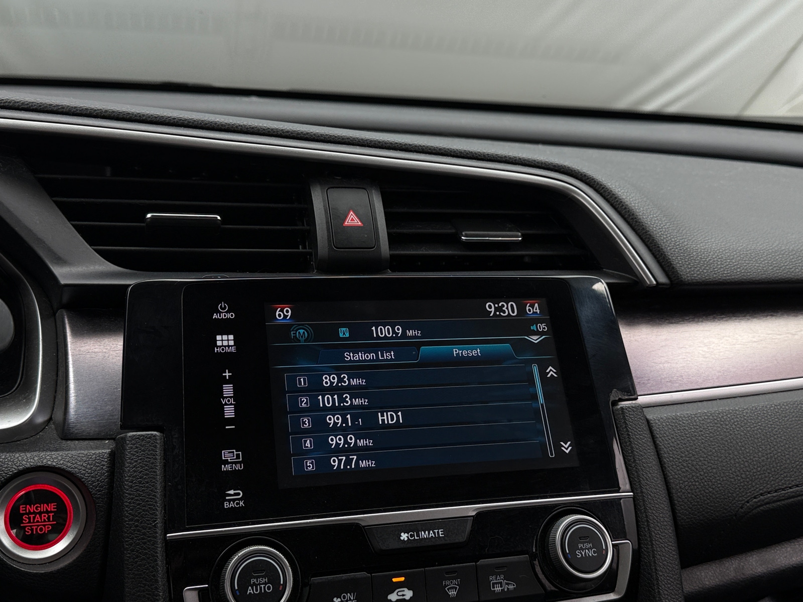 Thumbnail: 2018 Honda Civic - 4