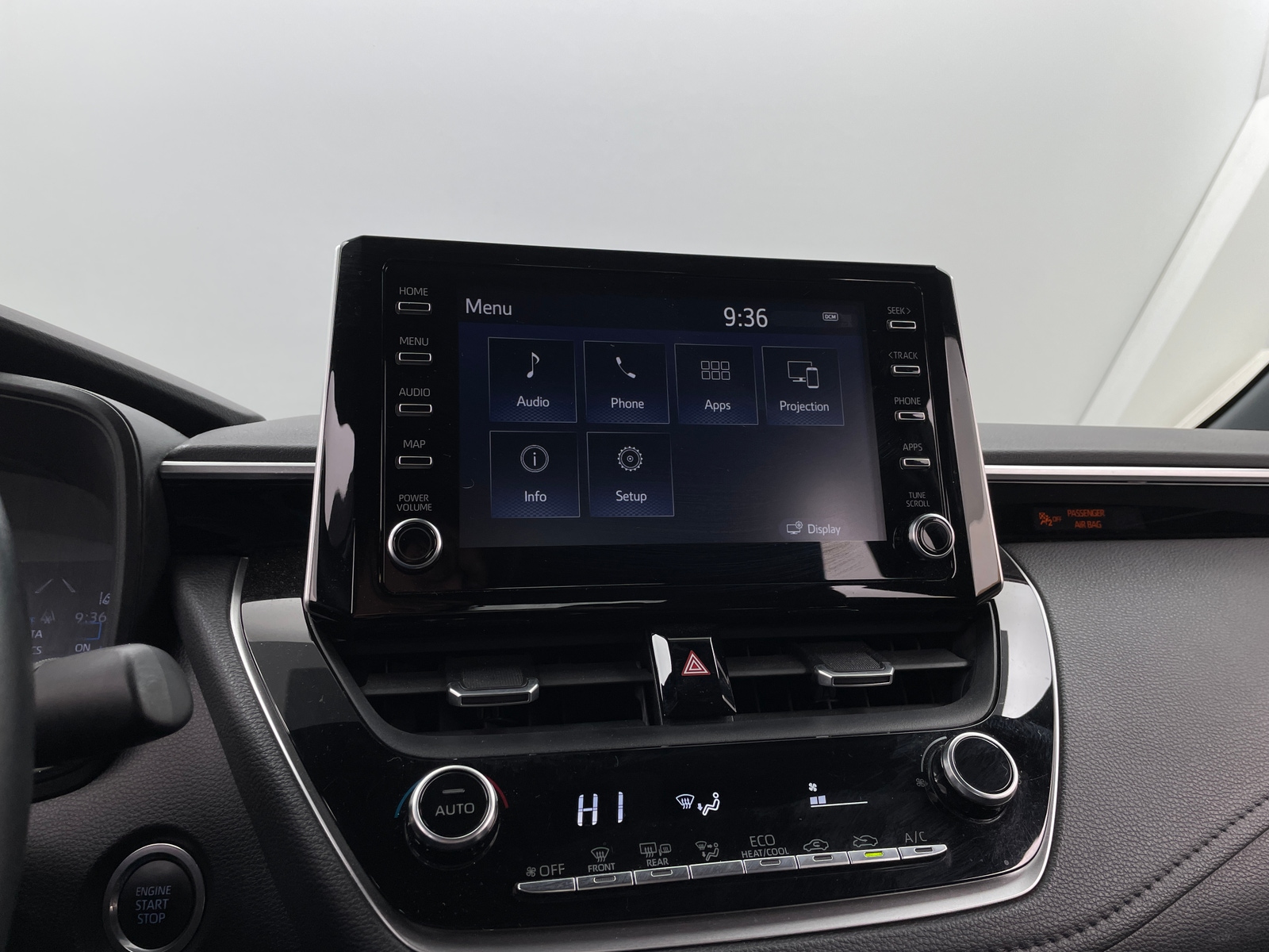 Thumbnail: 2020 Toyota Corolla - 4