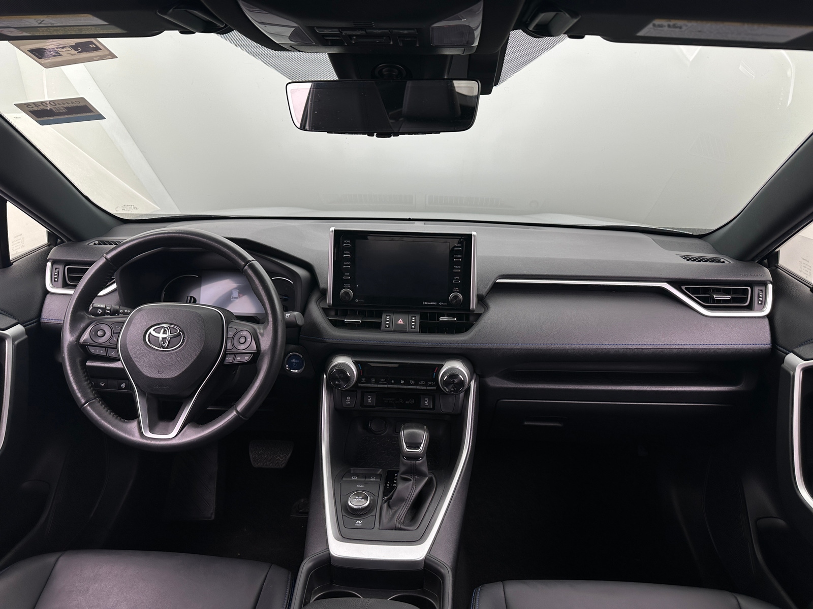 Thumbnail: 2021 Toyota RAV4 - 2