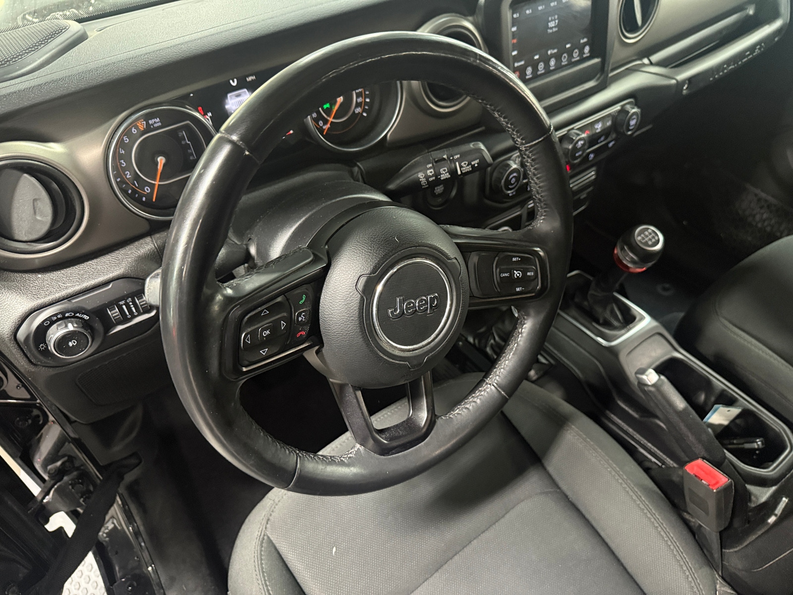 Thumbnail: 2018 Jeep Wrangler - 5