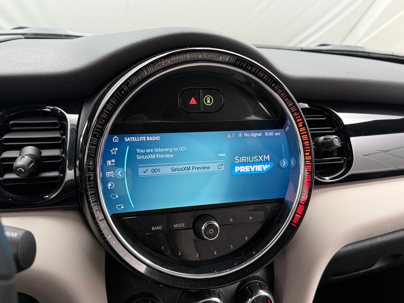 Thumbnail: 2022 MINI Cooper Hardtop - 3