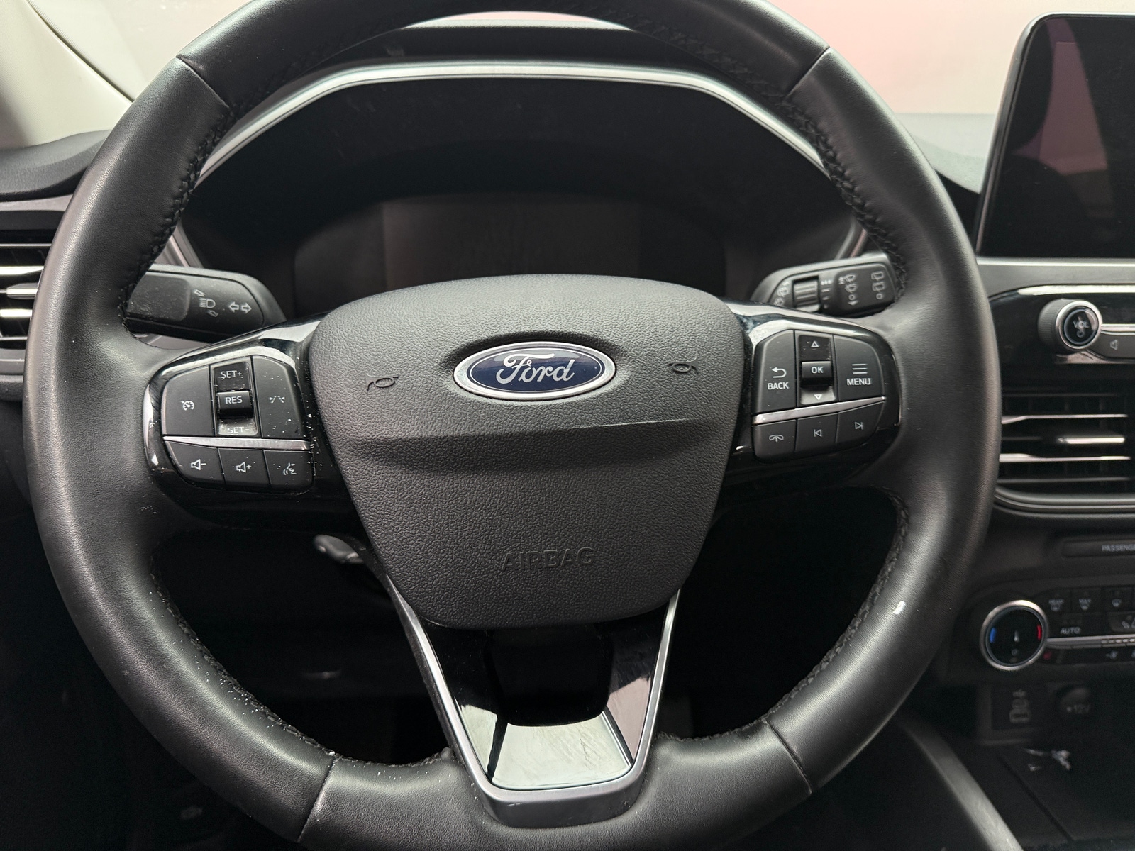 Thumbnail: 2024 Ford Escape - 5