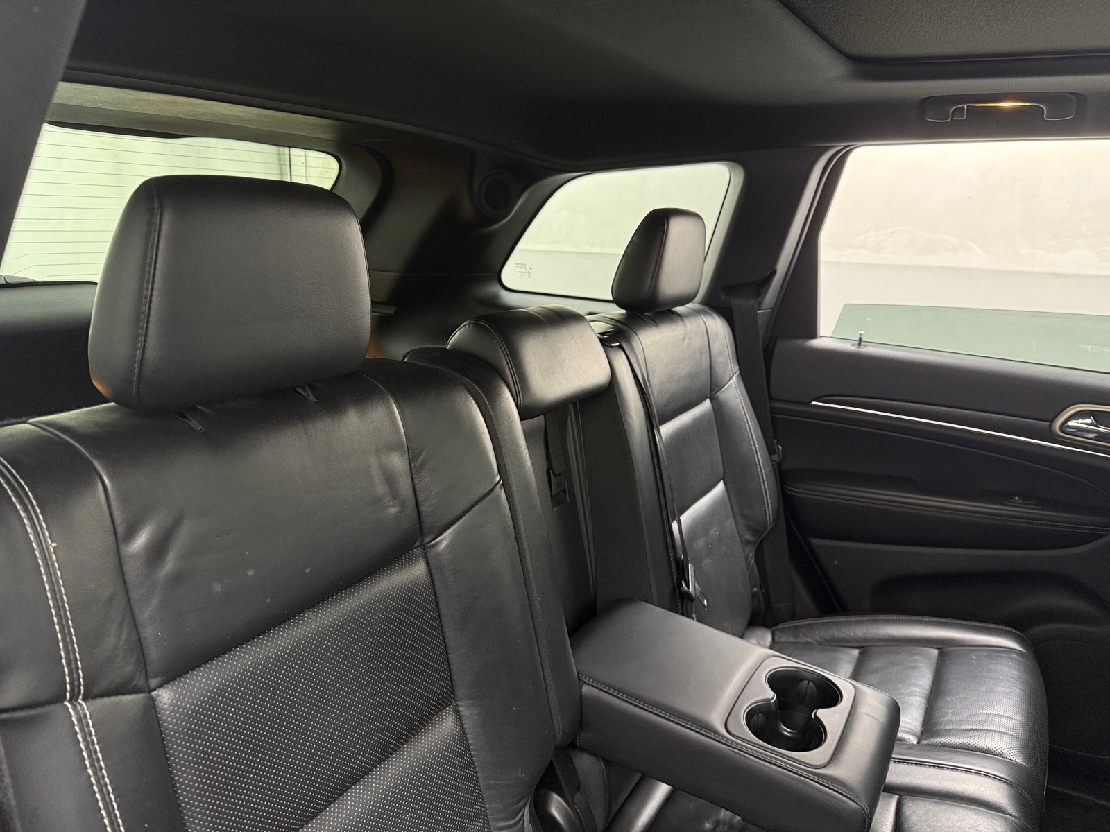 Thumbnail: 2015 Jeep Grand Cherokee - 5