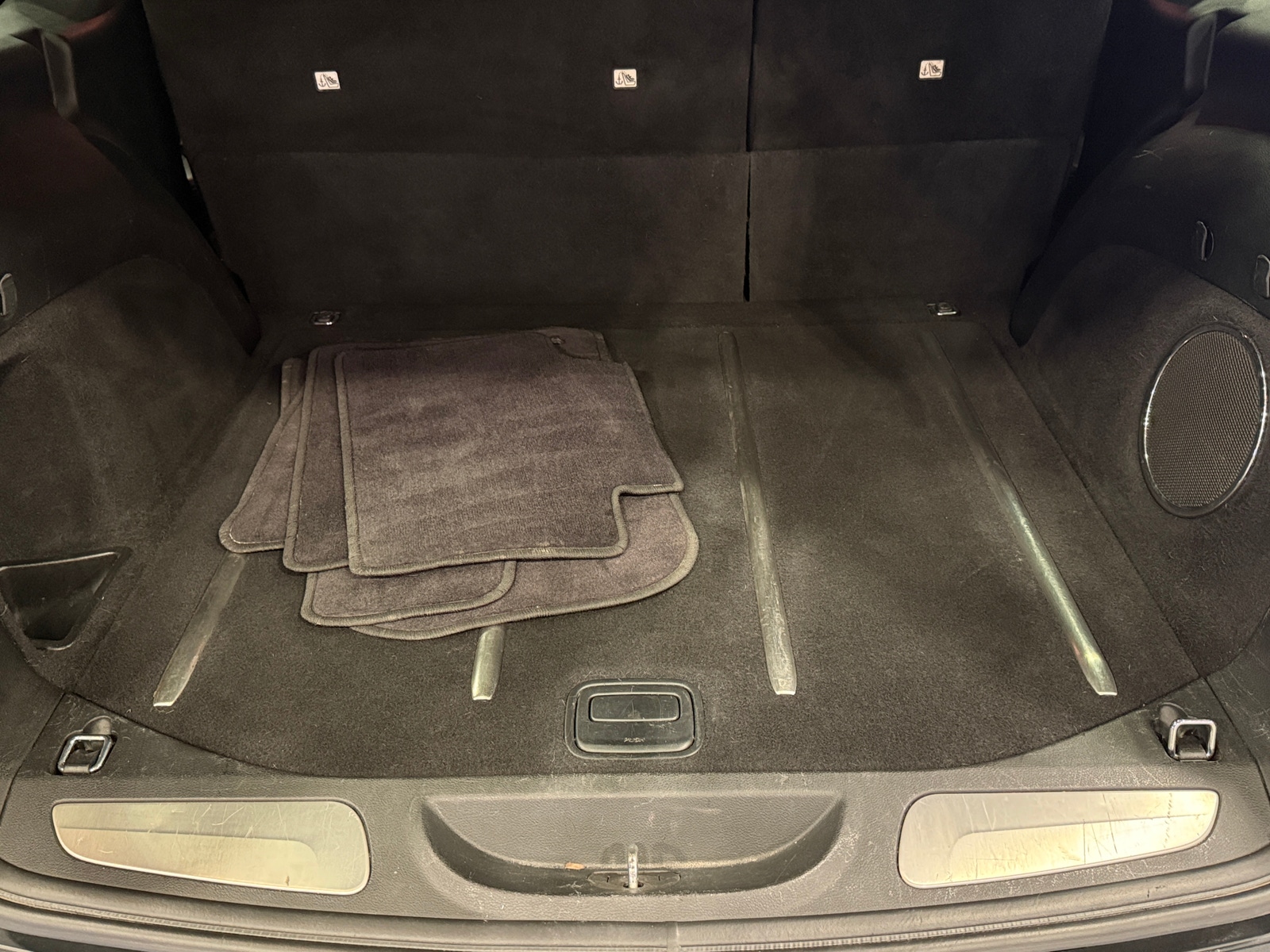 Thumbnail: 2015 Jeep Grand Cherokee - 6