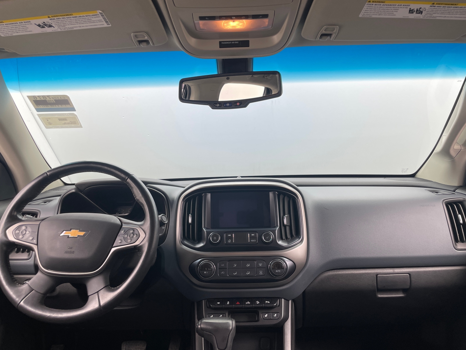 Thumbnail: 2021 Chevrolet Colorado - 3