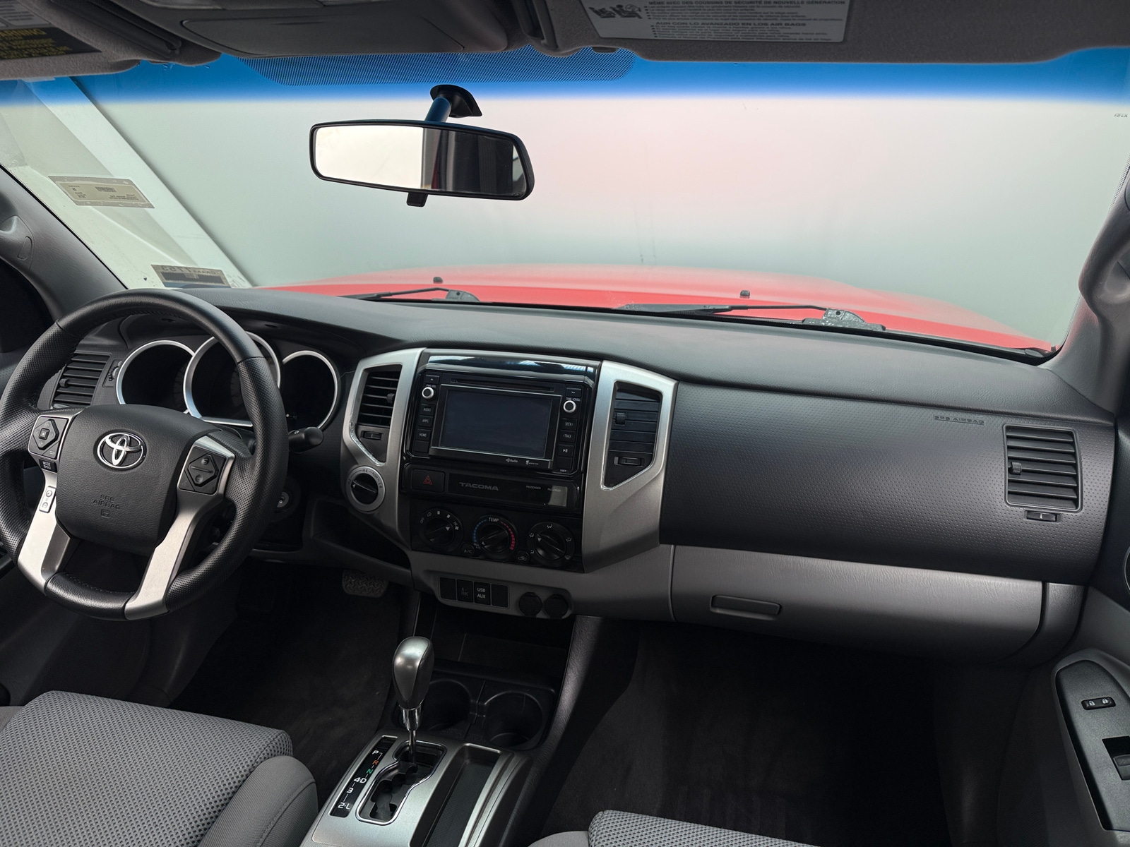 Thumbnail: 2015 Toyota Tacoma - 3