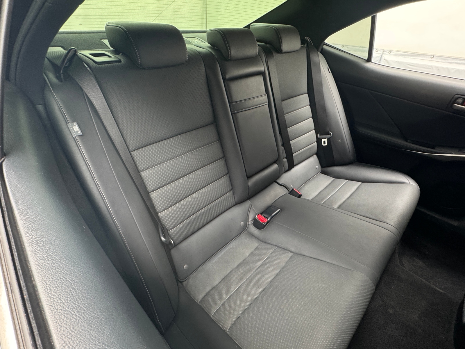 Thumbnail: 2019 Lexus IS - 5