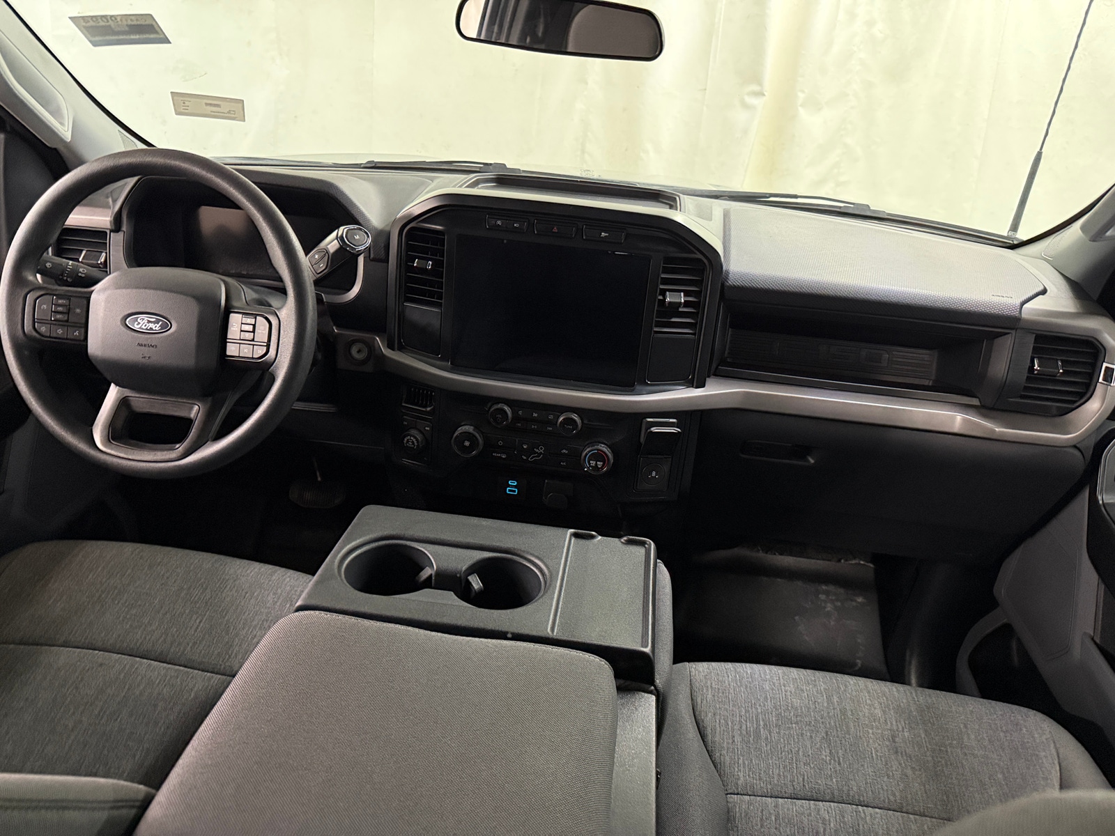 Thumbnail: 2024 Ford Econoline - 3