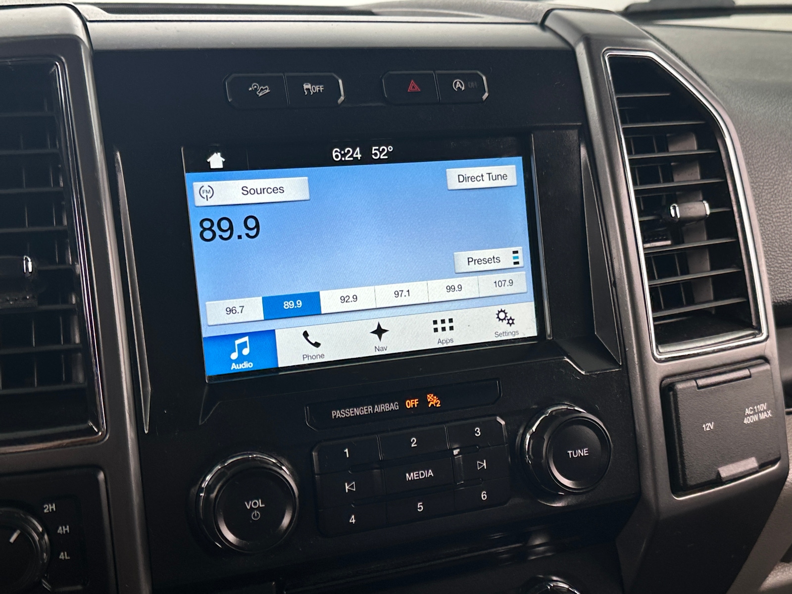 Thumbnail: 2017 Ford Econoline - 4