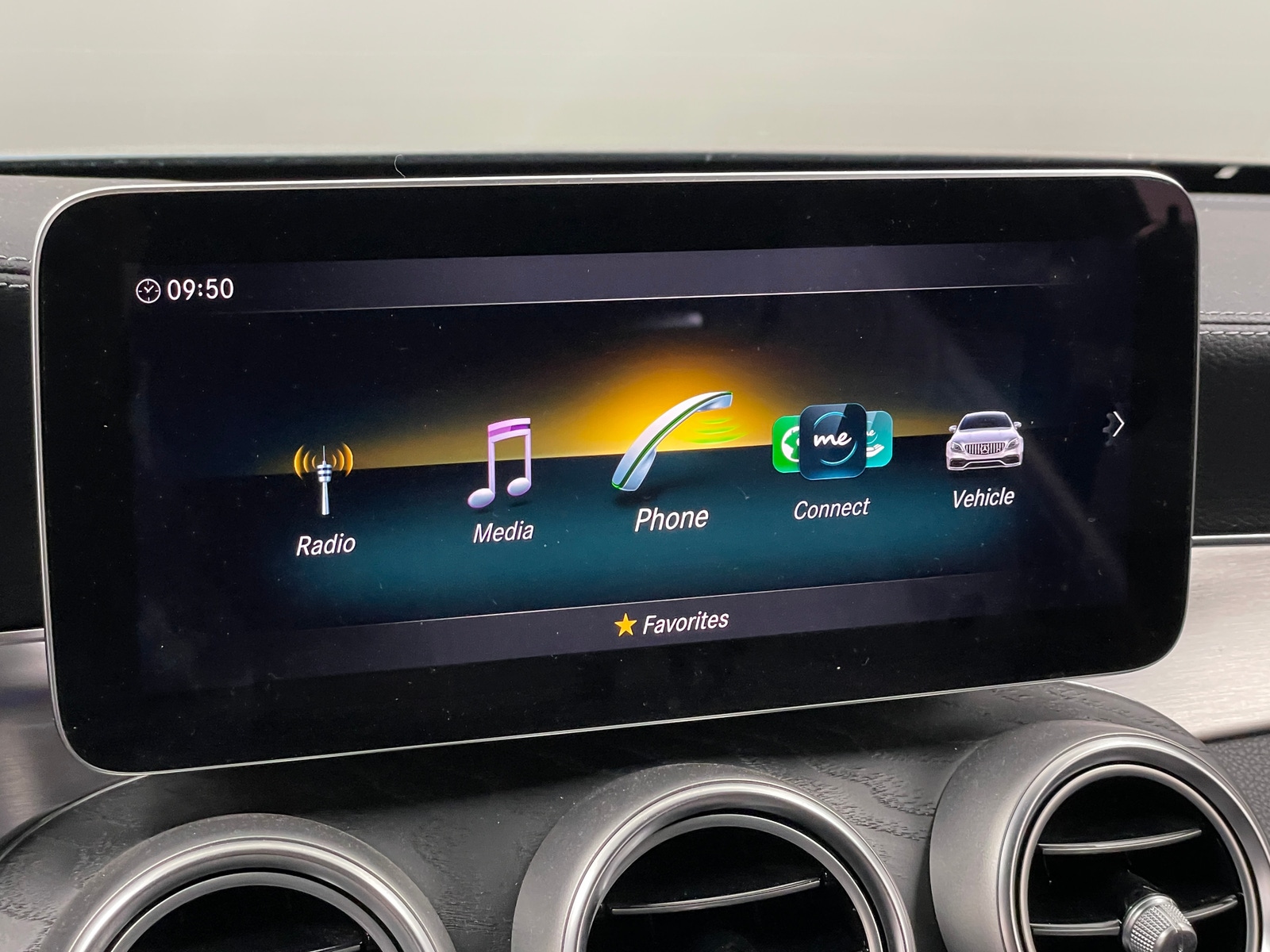 Thumbnail: 2021 Mercedes-Benz C-Class - 2