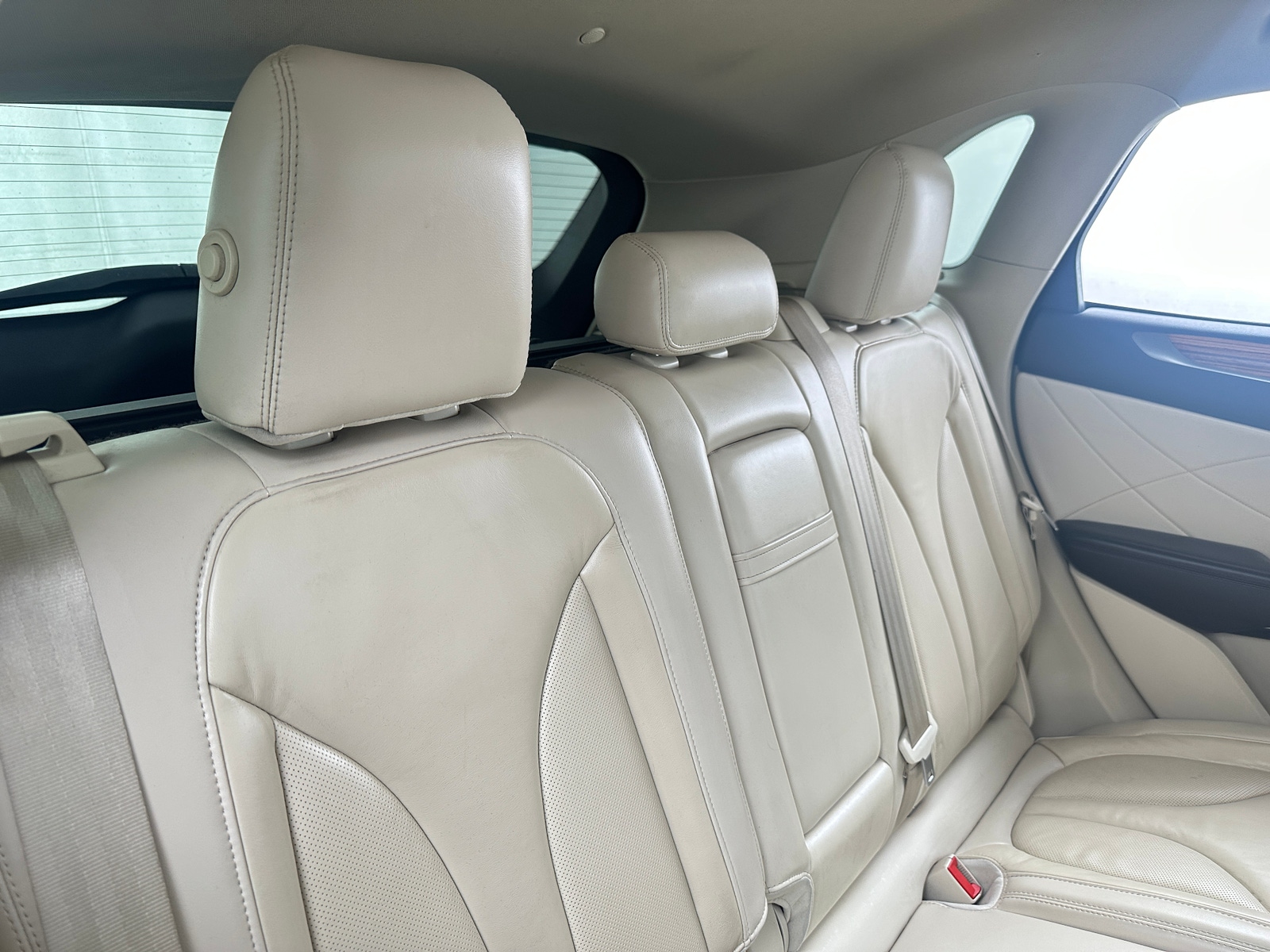 Thumbnail: 2016 Lincoln MKC - 5