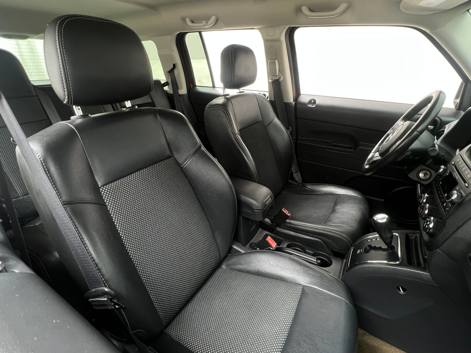 Thumbnail: 2017 Jeep Patriot - 2