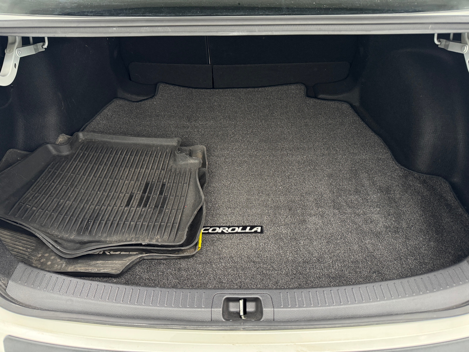 Thumbnail: 2021 Toyota Corolla - 7