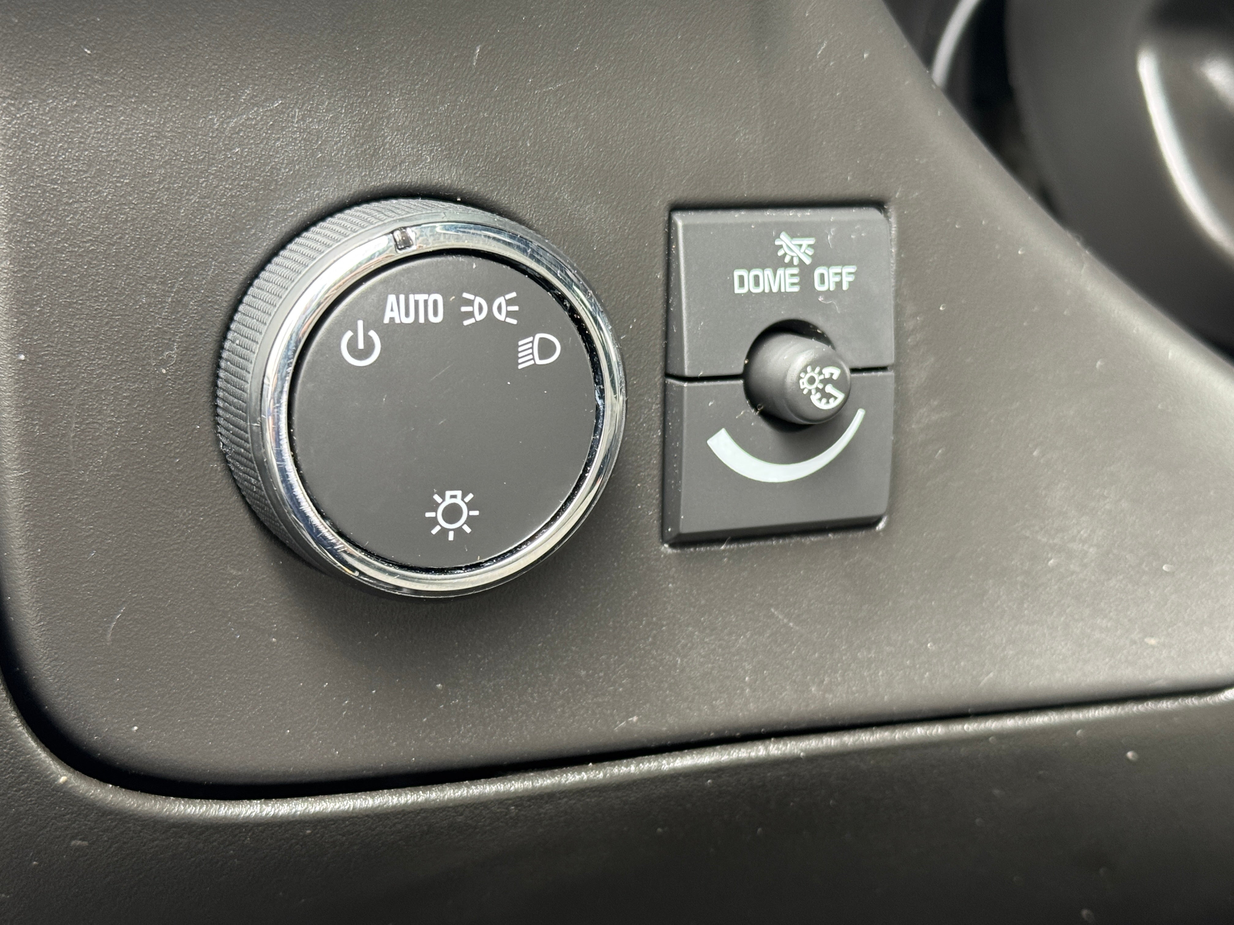 2018 Chevrolet Express Passenger - Image 1