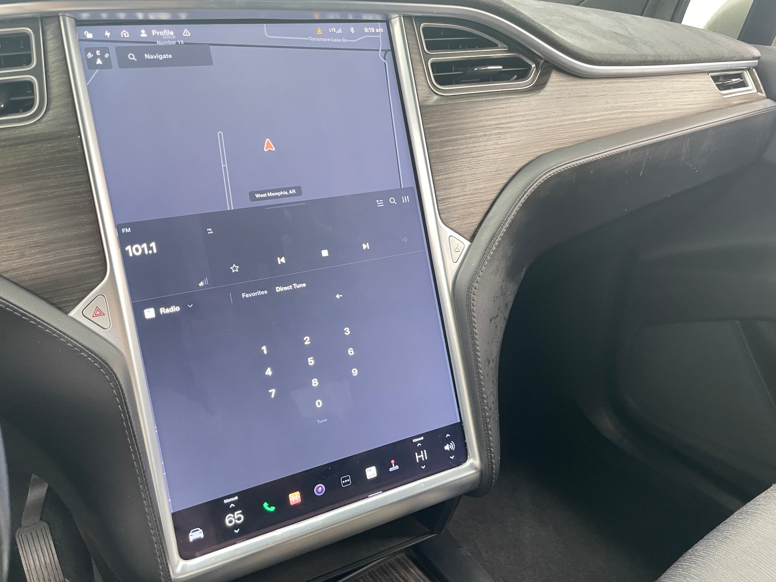 Thumbnail: 2016 Tesla Model X - 3