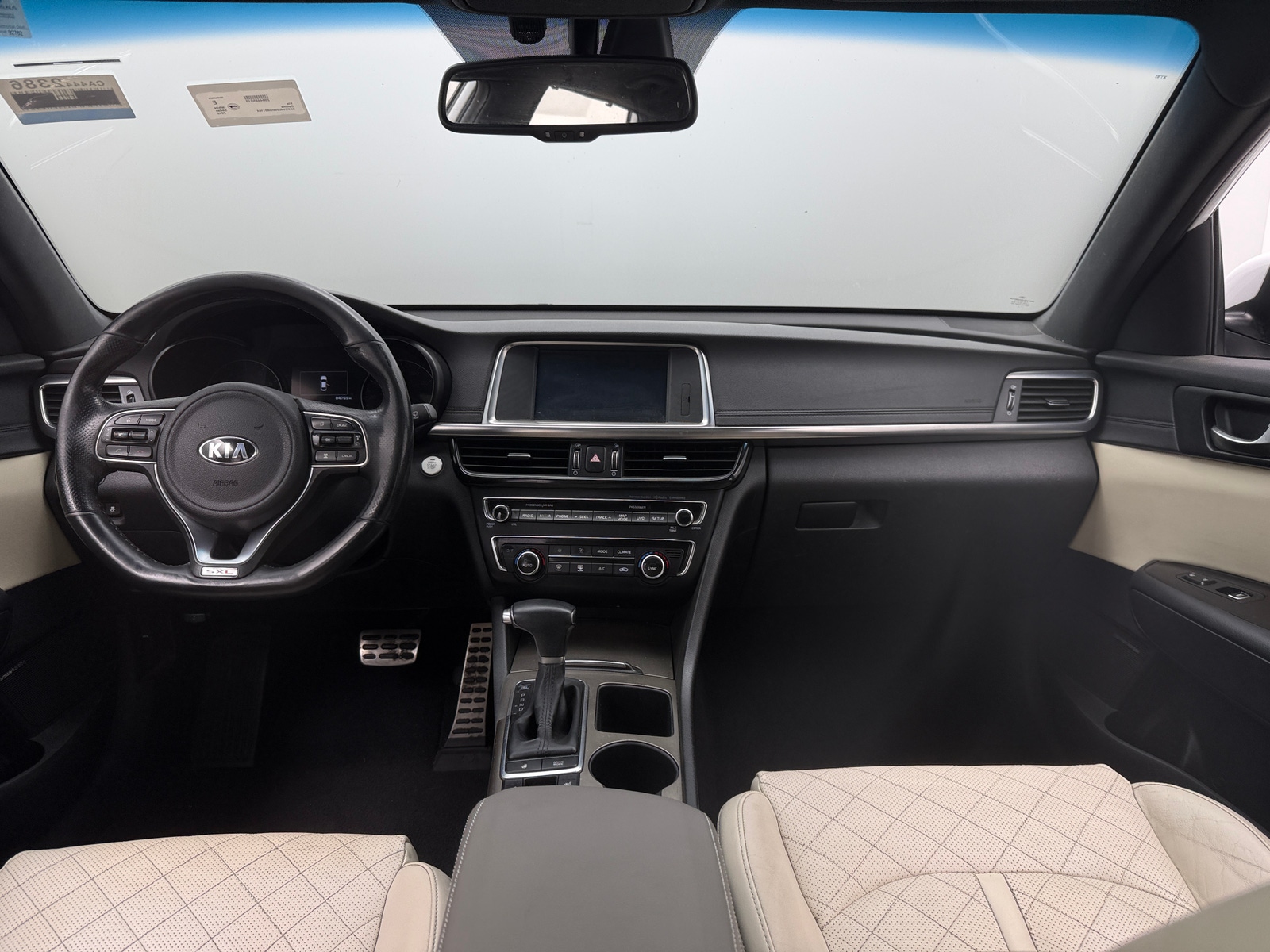 Thumbnail: 2016 Kia Optima - 2