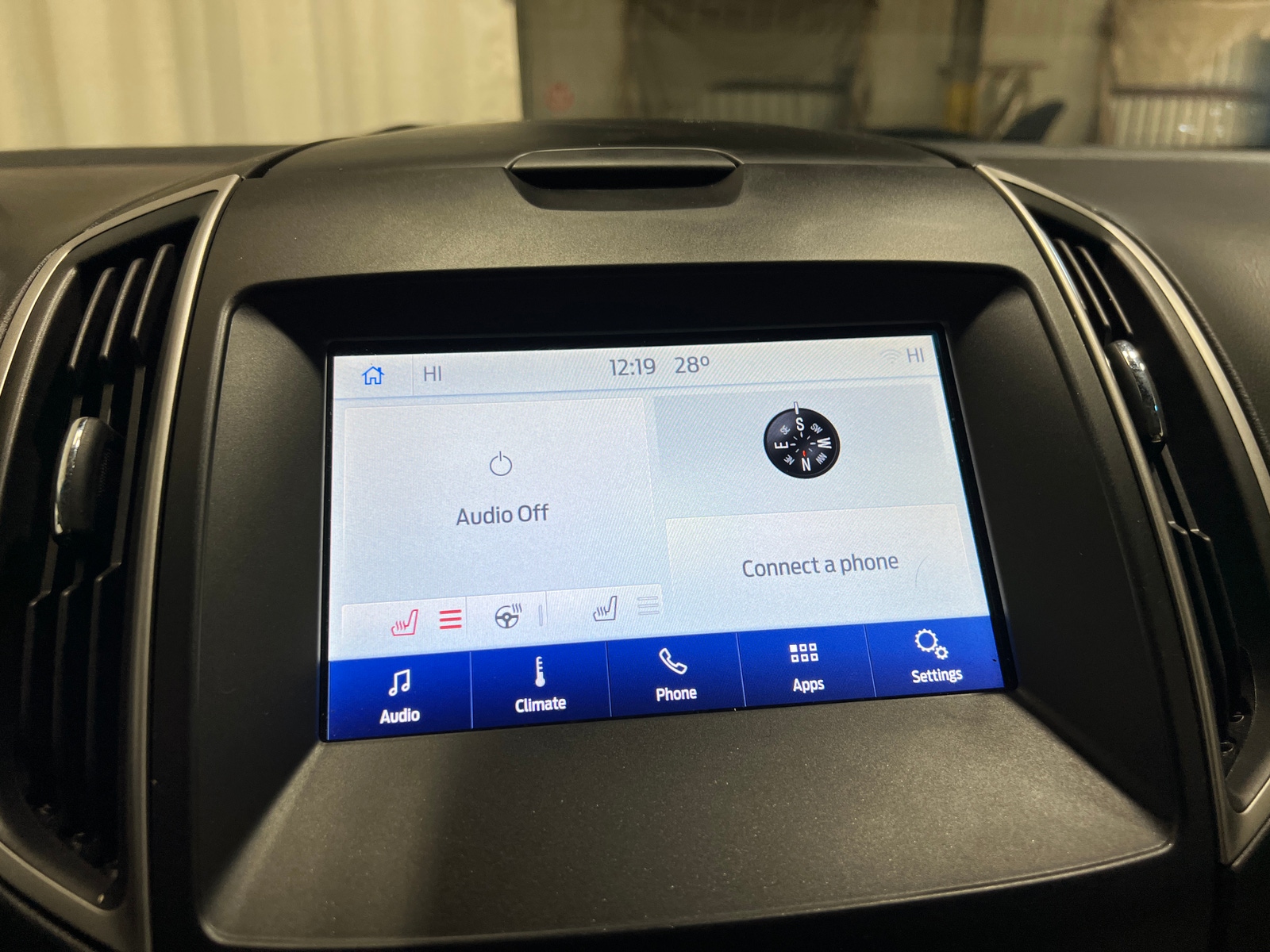 Thumbnail: 2019 Ford Edge - 3