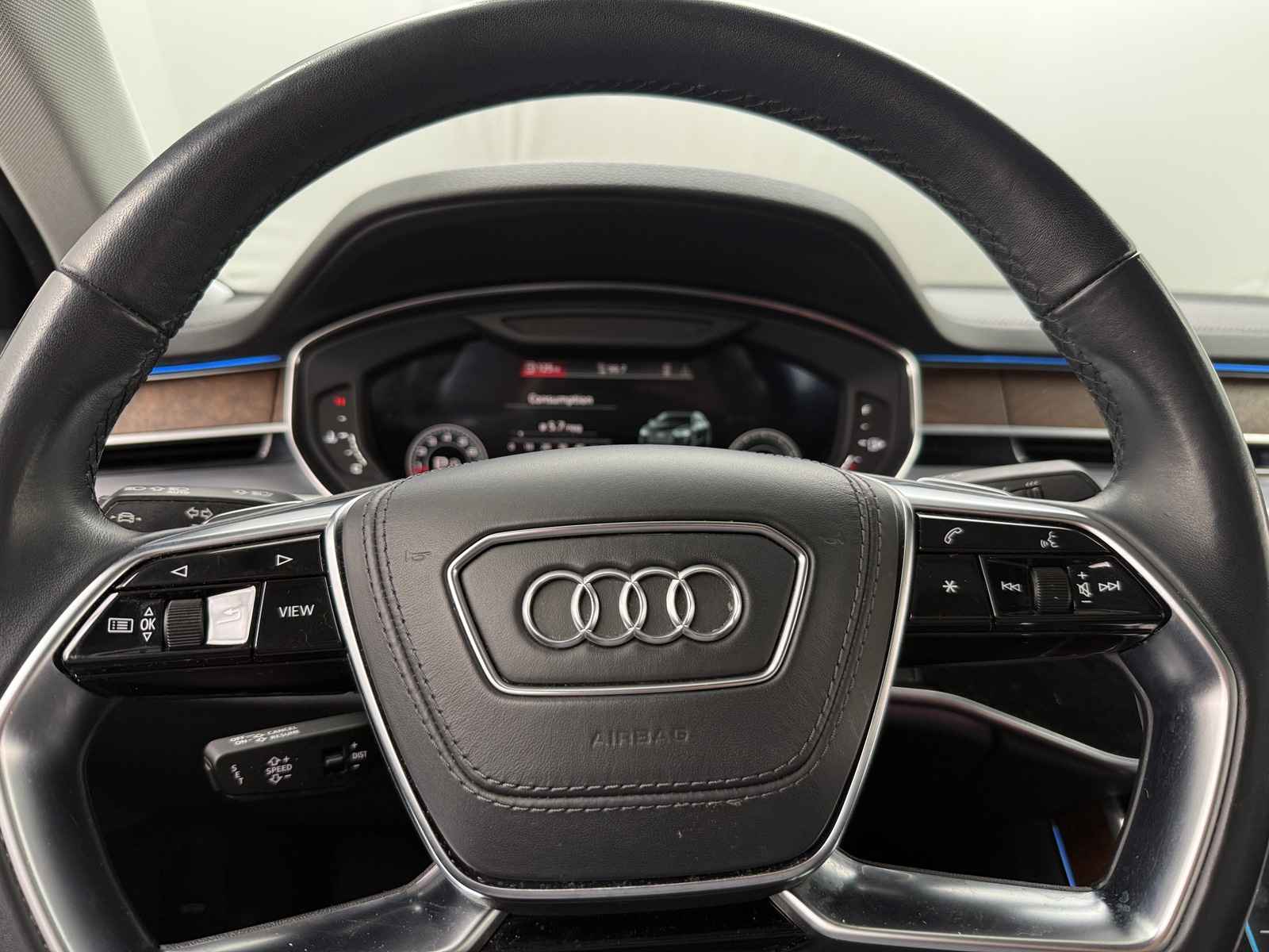 Thumbnail: 2021 Audi A8 - 4