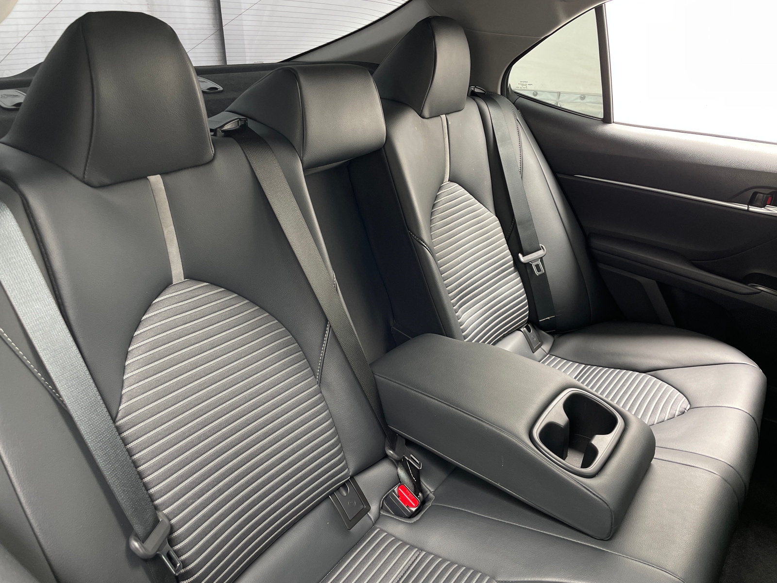 Thumbnail: 2019 Toyota Camry - 5