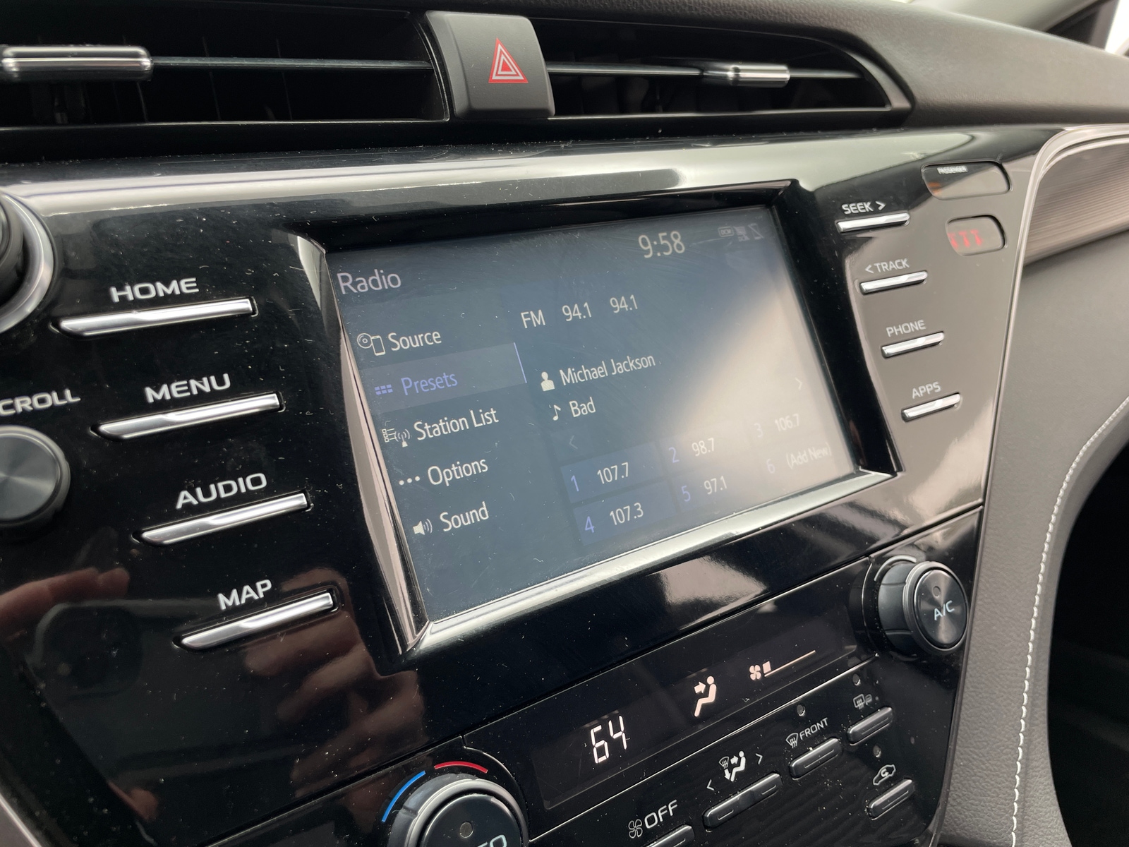 Thumbnail: 2019 Toyota Camry - 3