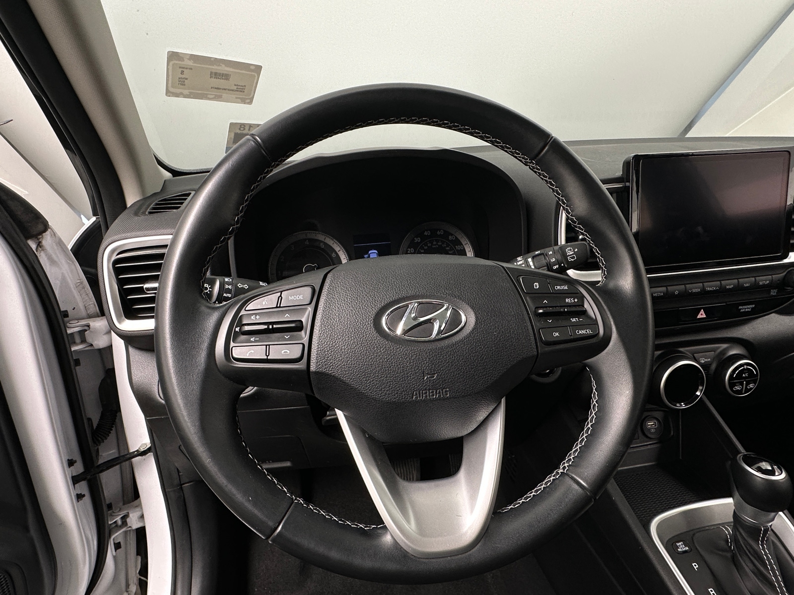 Thumbnail: 2021 Hyundai Venue - 5