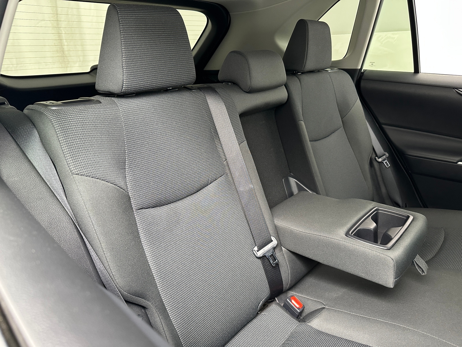 Thumbnail: 2025 Toyota RAV4 - 6