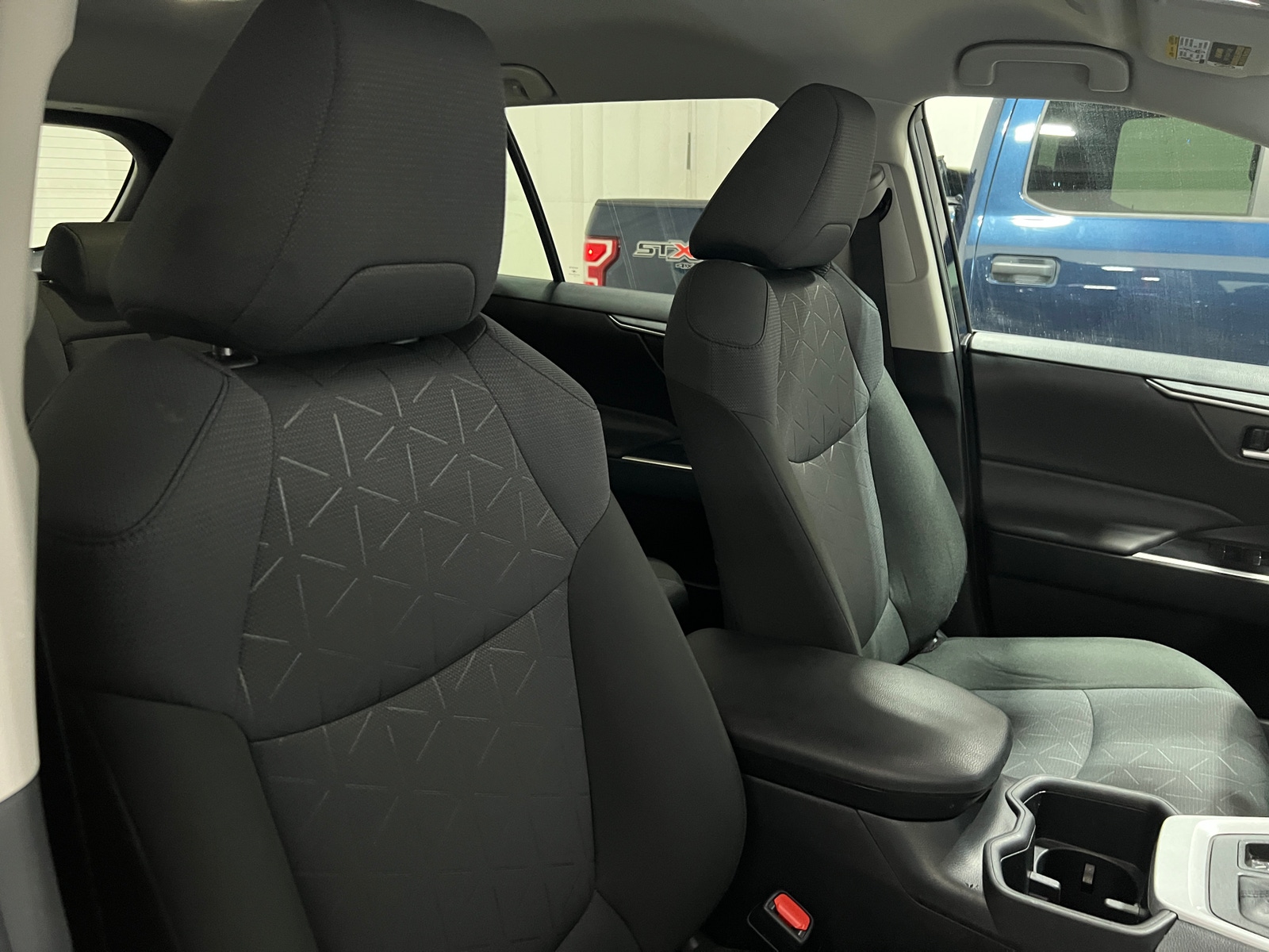 Thumbnail: 2025 Toyota RAV4 - 2