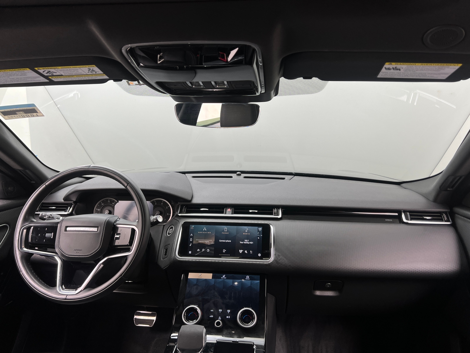 Thumbnail: 2023 Land Rover Range Rover Velar - 2