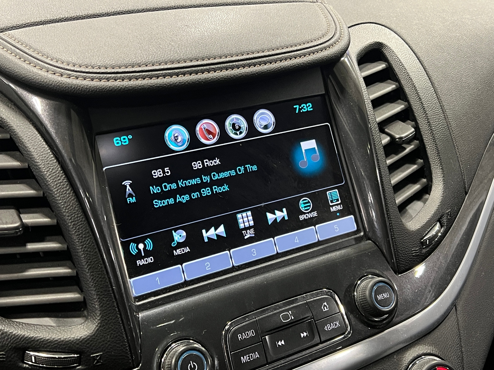 Thumbnail: 2019 Chevrolet Impala - 4