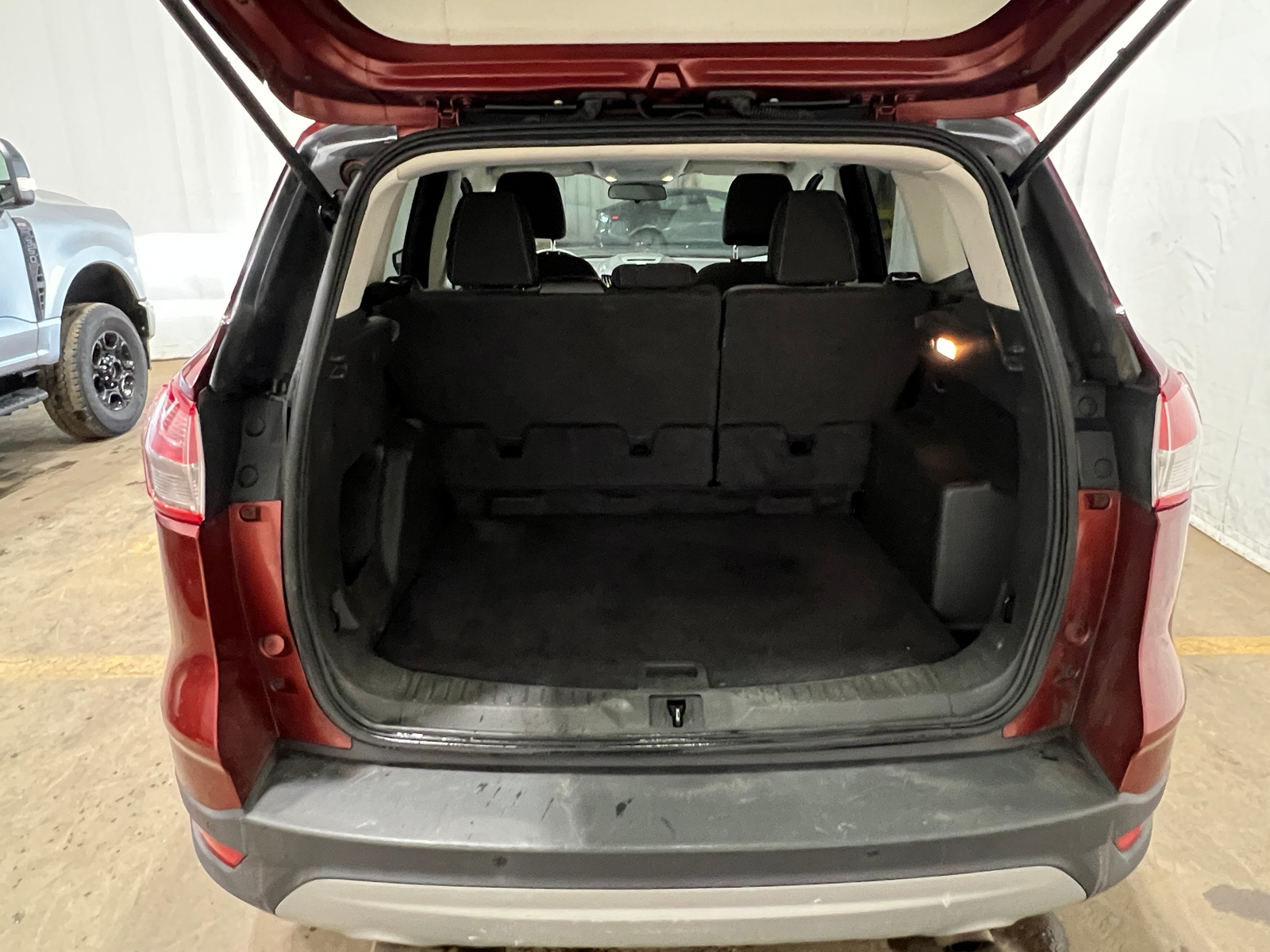 Thumbnail: 2016 Ford Escape - 7