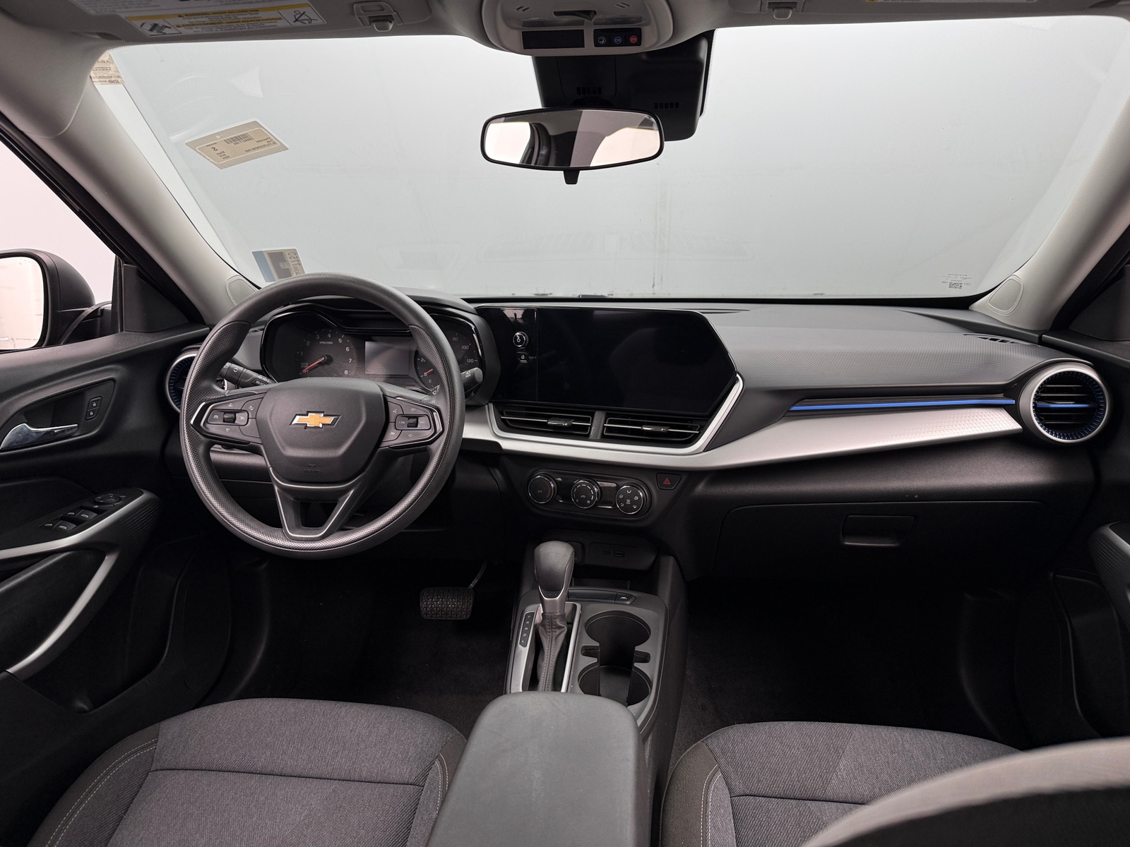 Thumbnail: 2024 Chevrolet Trax - 3