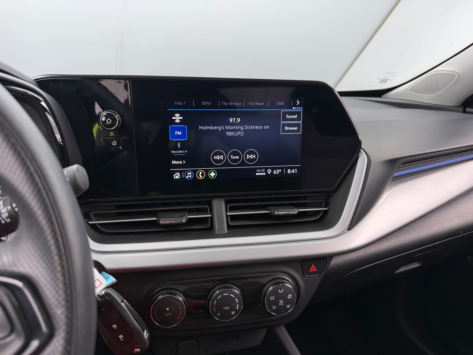 Thumbnail: 2024 Chevrolet Trax - 4