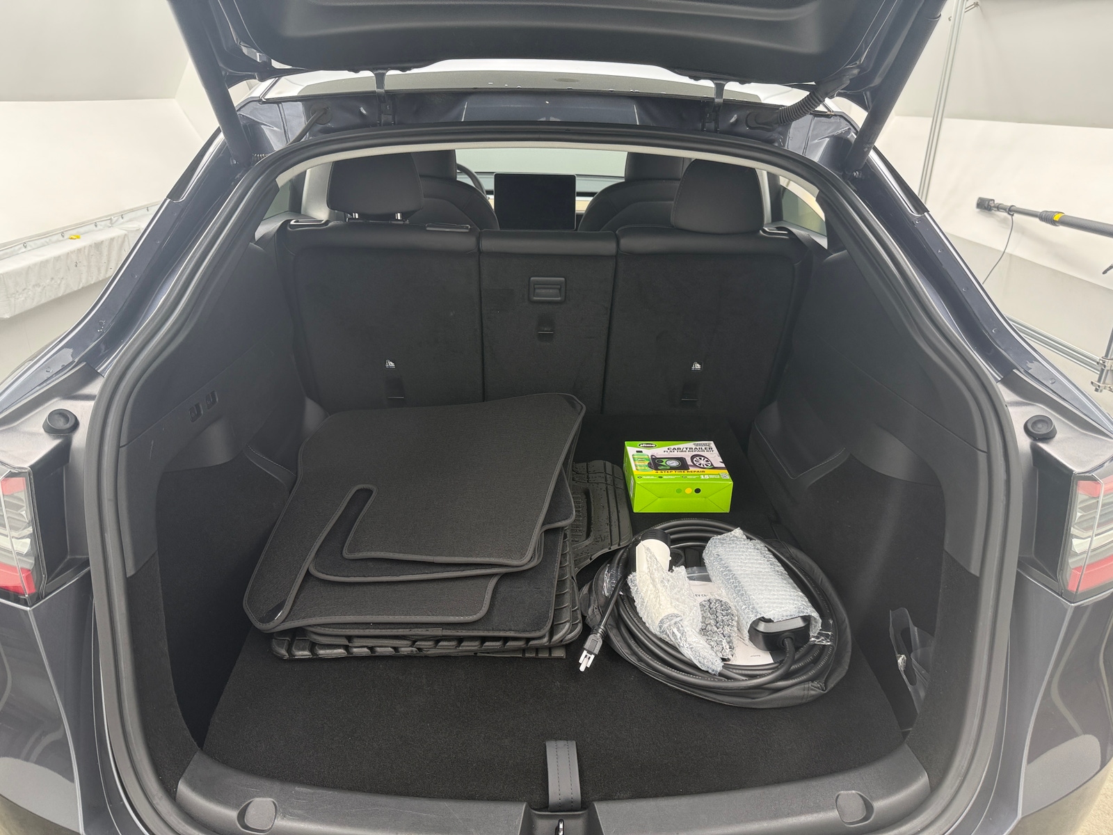 Thumbnail: 2023 Tesla Model Y - 6